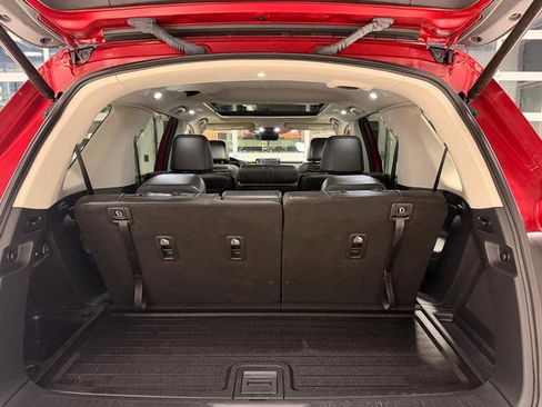 Used 2024 Honda Pilot Elite image 18