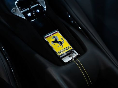 Used 2023 Ferrari 296 GTB RWD image 32
