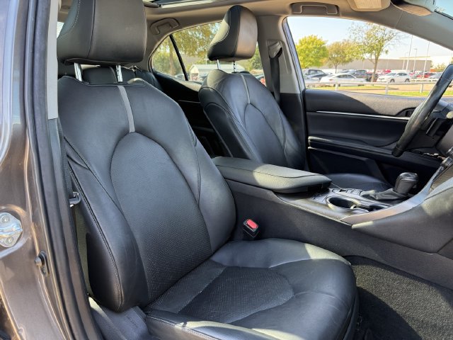 Used 2021 Toyota Camry XSE FWD image 25