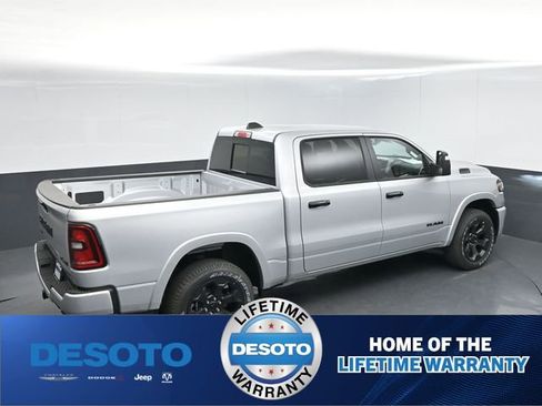 New 2026 RAM 1500 4x4 Crew Cab image 40