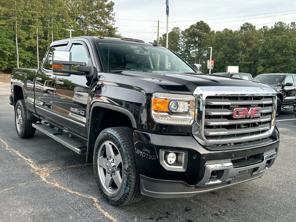 Used 2016 GMC Sierra 2500 SLT w/ All-Terrain HD Package AWD/4WD image 2