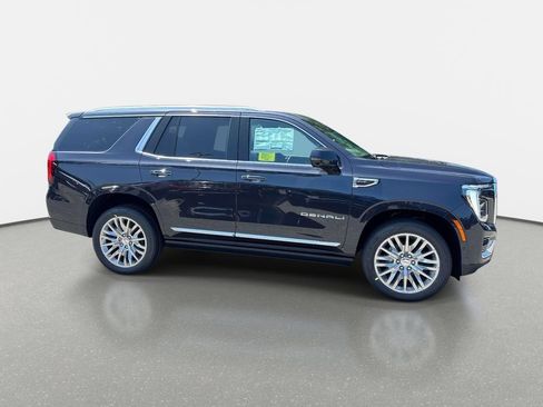 New 2026 GMC Yukon Denali w/ Sun & Power Step Package AWD/4WD image 3