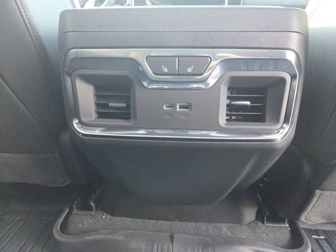 New 2025 GMC Sierra 2500 SLT w/ SLT Premium Package image 18