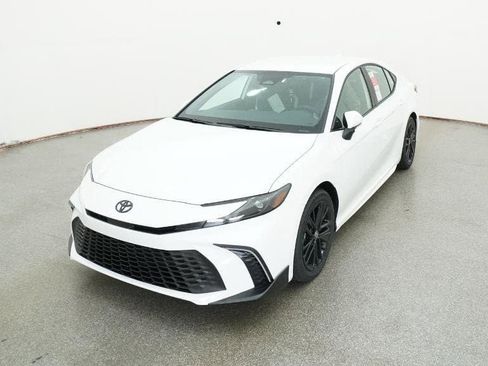 New 2026 Toyota Camry SE image 16