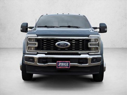 Used 2023 Ford F450 Lariat w/ Lariat Ultimate Package AWD/4WD image 2