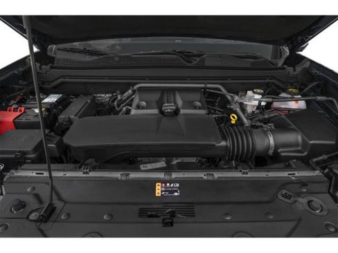 Certified 2025 GMC Canyon Denali AWD/4WD image 11