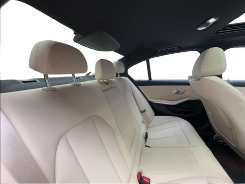 Used 2021 BMW 330i Sedan w/ Driving Assistance Package RWD image 26
