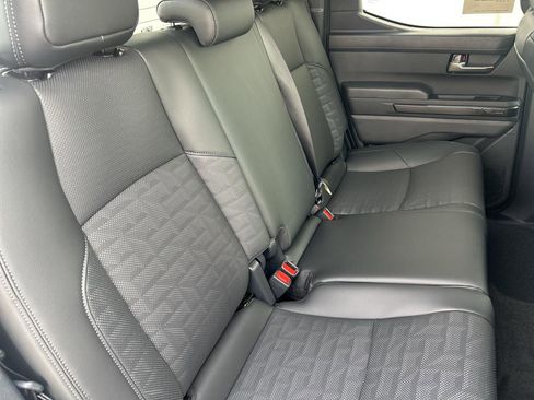 New 2024 Toyota Tacoma TRD Off-Road w/ TRD Off Road Premium Package image 39