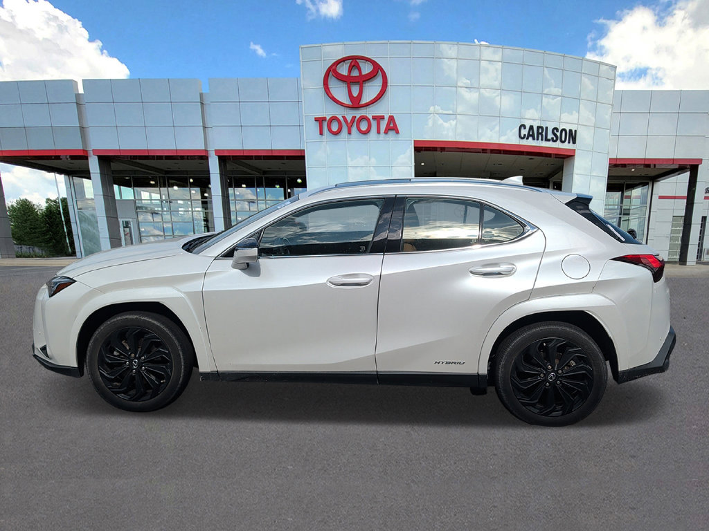 Used 2022 Lexus UX 250h w/ Premium Package AWD/4WD image 2
