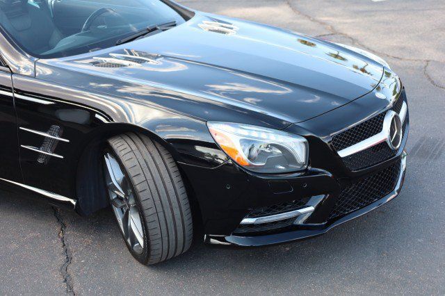 Used 2014 Mercedes-Benz SL 550 image 10