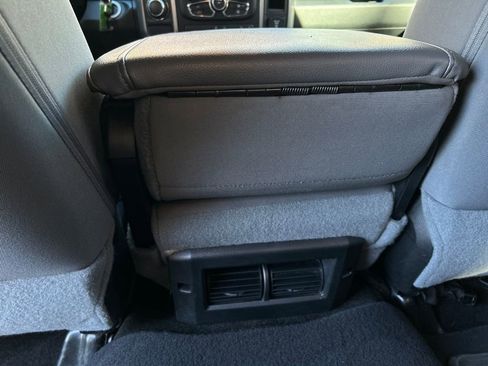 Used 2015 RAM 1500 Lone Star image 28