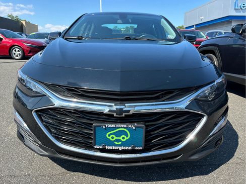 Certified 2022 Chevrolet Malibu RS w/ LPO, Floor Liner Package FWD image 5