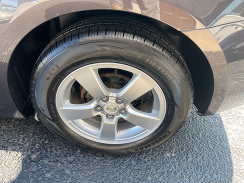 Used 2015 Chevrolet Cruze LT image 13