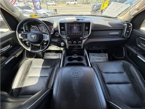 Used 2020 RAM 1500 Laramie RWD image 29