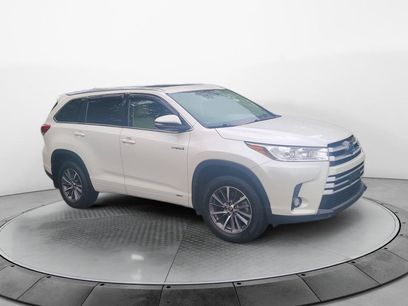 Used 2018 Toyota Highlander XLE