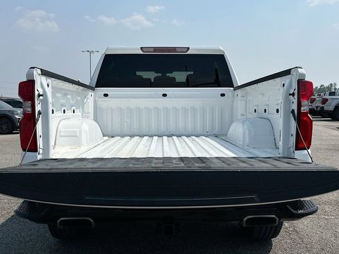Used 2020 Chevrolet Silverado 1500 Custom Trail Boss w/ Custom Convenience Package AWD/4WD image 16