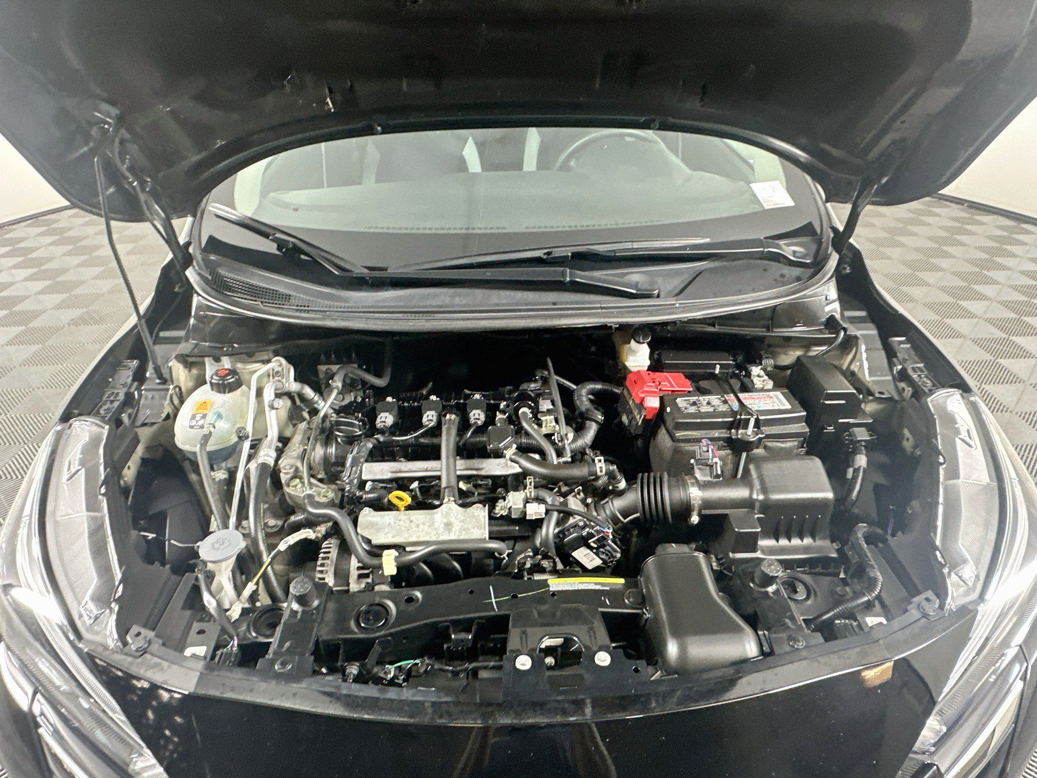 Used 2025 Nissan Versa S FWD image 30
