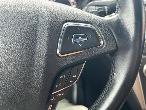 Used 2015 Lincoln MKC FWD w/ Equipment Group 101A Select image 19