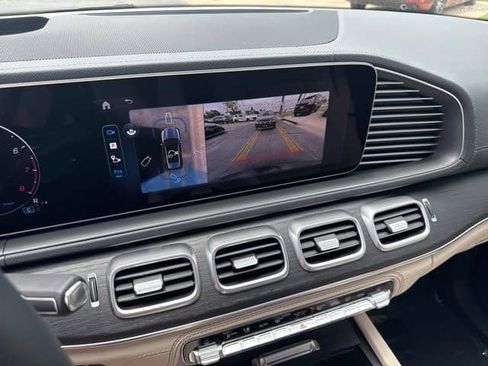 Used 2025 Mercedes-Benz GLE 350 4MATIC image 20