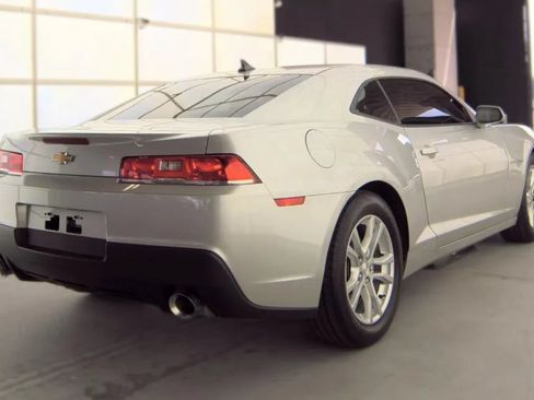 Used 2015 Chevrolet Camaro LS RWD image 5