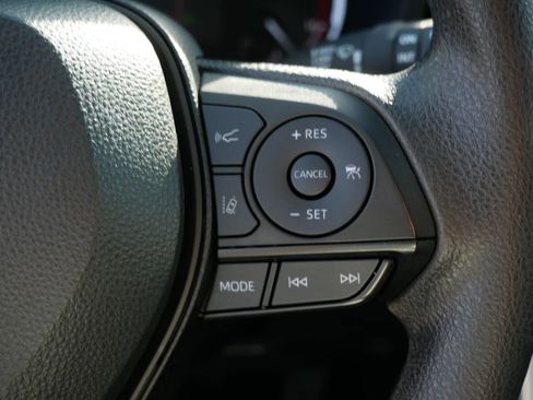 Certified 2024 Toyota RAV4 XLE AWD/4WD image 26