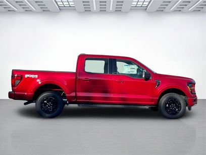 New 2025 Ford F150 XLT w/ Equipment Group 302A MID