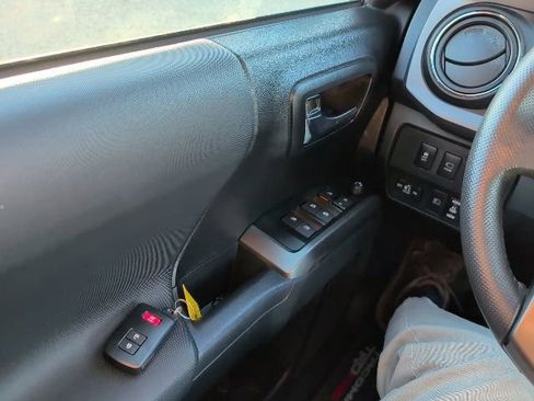 Used 2023 Toyota Tacoma TRD Pro image 11