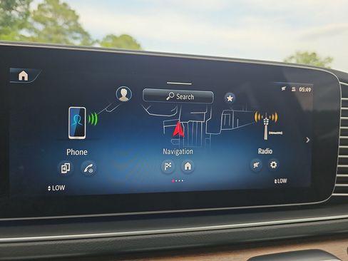 Certified 2026 Mercedes-Benz GLS 450 4MATIC image 25