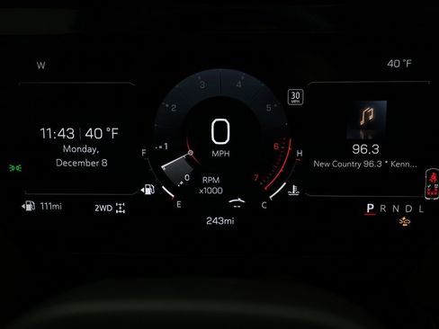 Used 2026 GMC Yukon Denali w/ Sun & Power Step Package image 25