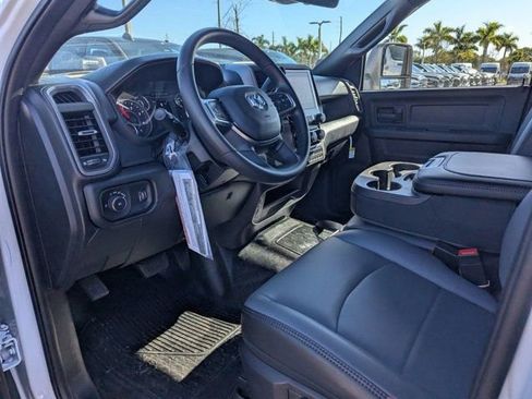 New 2026 RAM 3500 Tradesman w/ Chrome Appearance Group A AWD/4WD image 13