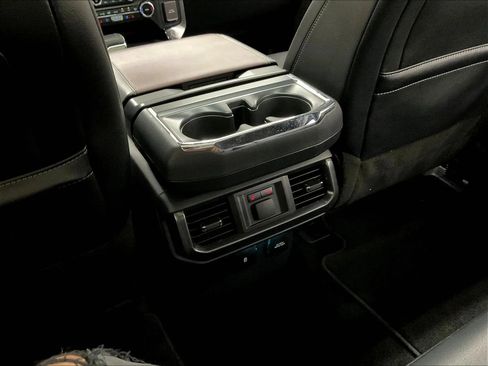 Used 2023 Ford F150 Lariat w/ Equipment Group 502A High AWD/4WD image 18