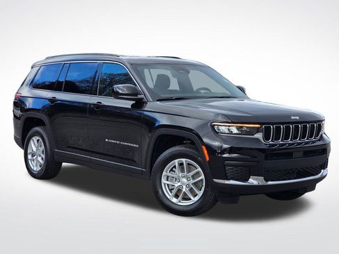 New 2025 Jeep Grand Cherokee L Laredo w/ Luxury Tech Group I image 16