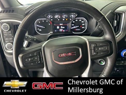 Used 2021 GMC Sierra 2500 SLT w/ SLT Premium Package AWD/4WD image 16