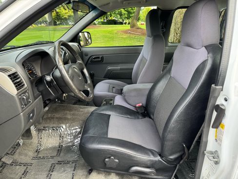 Used 2006 Chevrolet Colorado LT image 9