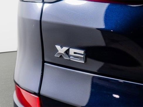 Used 2024 BMW X5 M60i w/ Climate Comfort Package image 14