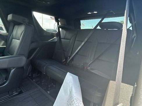 Used 2025 Chevrolet Tahoe RST w/ RST Capability Package AWD/4WD image 17