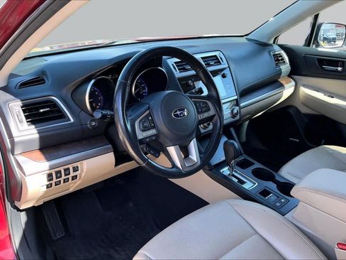 Used 2016 Subaru Outback 2.5i Limited AWD/4WD image 17