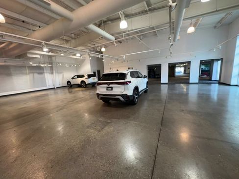 Used 2026 Volkswagen Tiguan SE AWD/4WD image 15