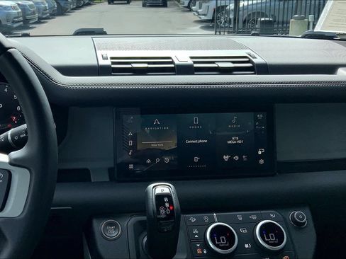 Certified 2024 Land Rover Defender 90 S AWD/4WD image 6