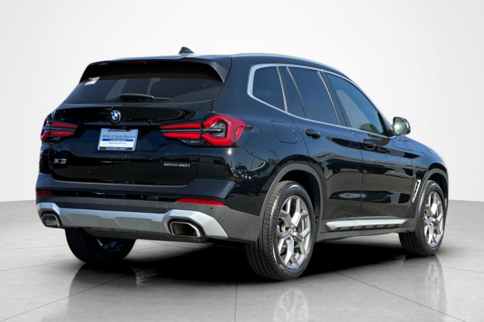 Used 2023 BMW X3 sDrive30i RWD image 5
