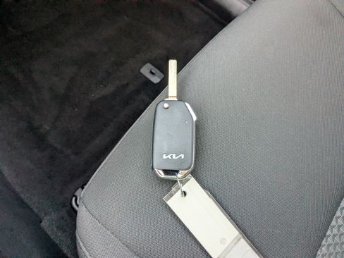 Certified 2023 Kia Sportage LX image 30