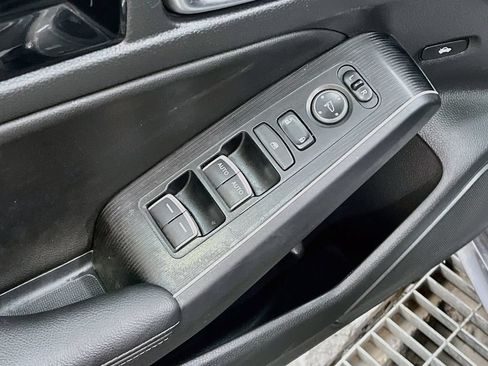 Used 2022 Honda Civic Touring image 18
