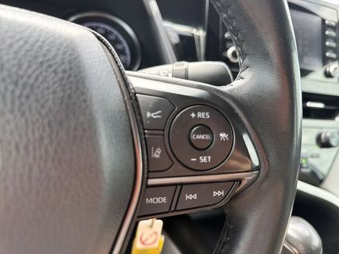 Used 2023 Toyota Camry SE image 25
