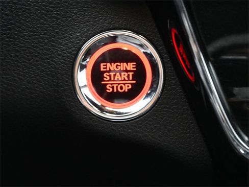 Used 2022 Honda HR-V EX image 6