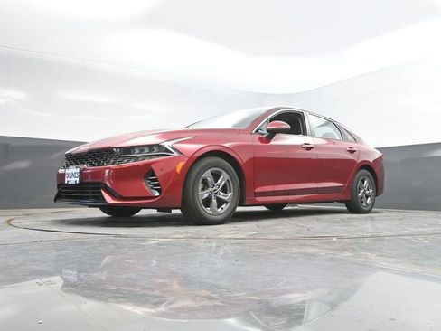 Used 2023 Kia K5 LXS FWD image 43