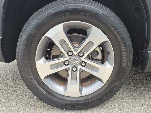 Used 2024 Honda Pilot EX-L image 36