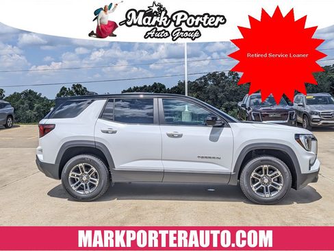 New 2026 GMC Terrain Elevation w/ LPO, Floor Liner Package image 6