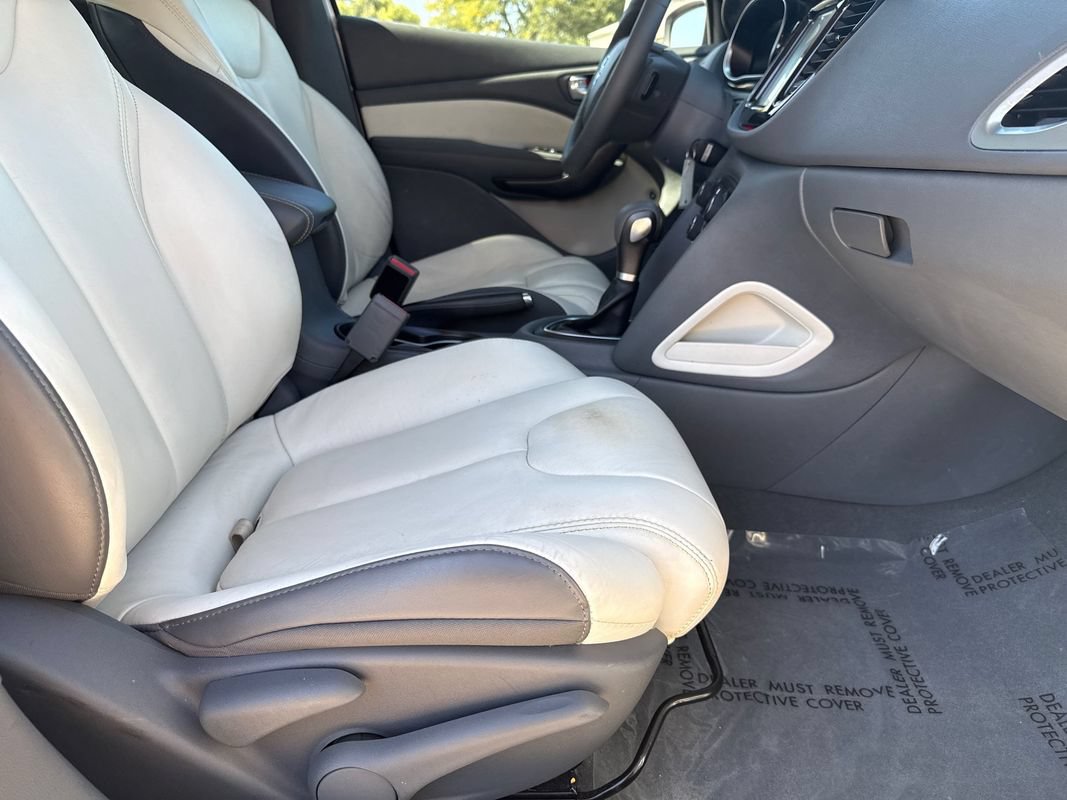 Used 2013 Dodge Dart Limited w/ Premium Group FWD image 18