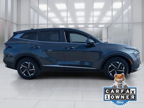 Used 2024 Kia Sportage LX FWD image 6