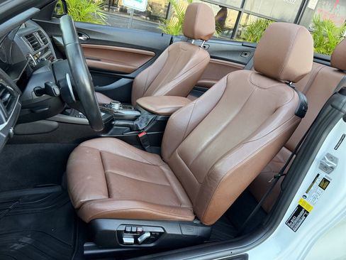 Used 2016 BMW 228i Convertible image 18